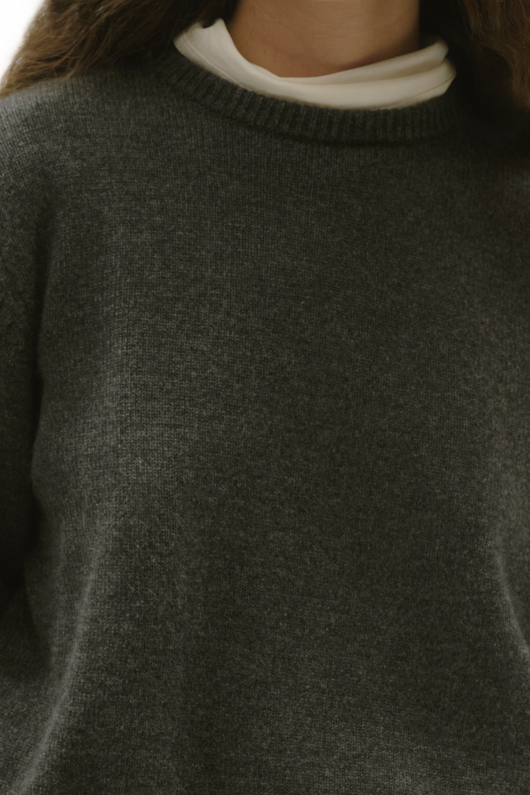 CASHMERE CREW NECK - CHARCOAL
